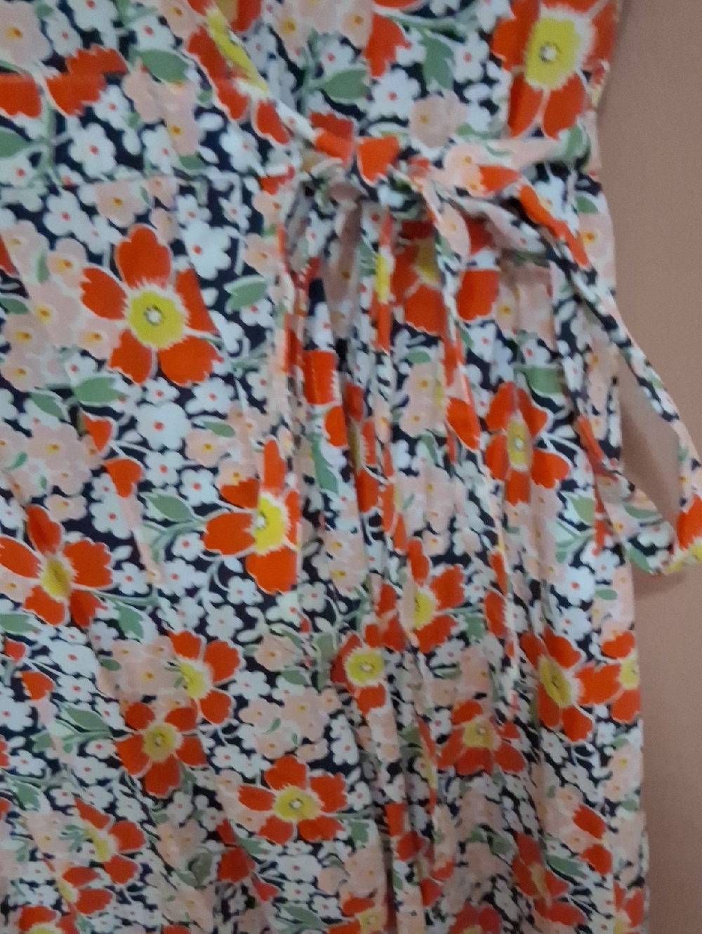 Dress - Picture 4 of 5